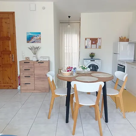 Orelia Apartament *